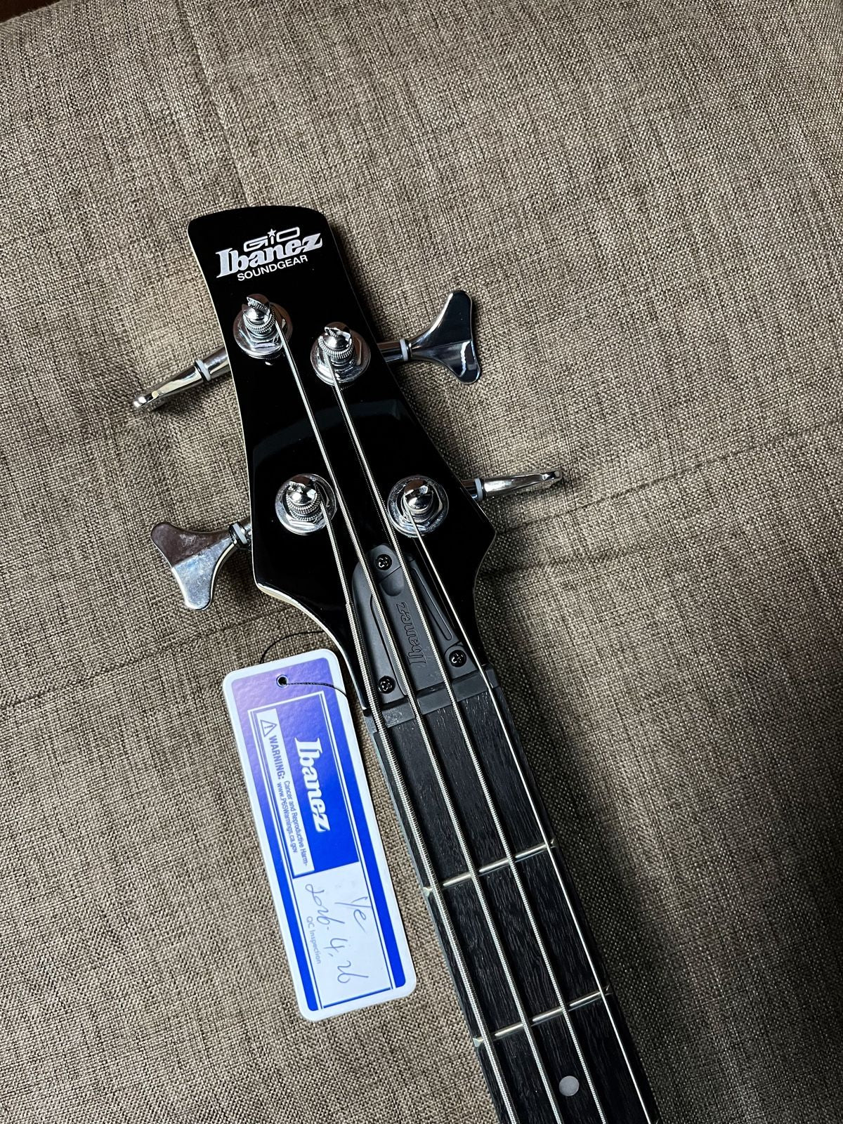 IBANEZ GSR200-BK 4-STRING ELECTRIC BASS GUITAR, BLACK