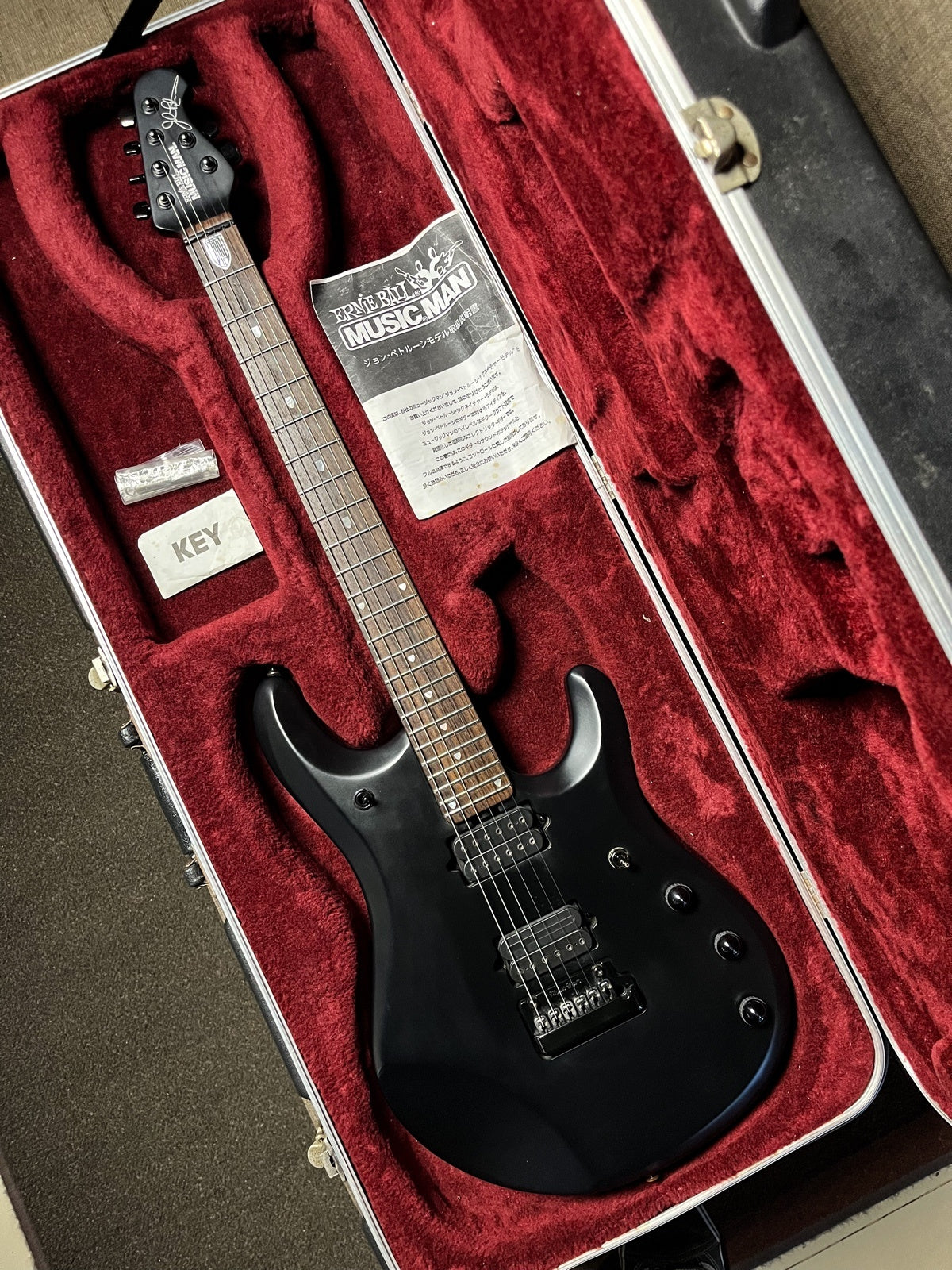 Musicman jp6 stealth black