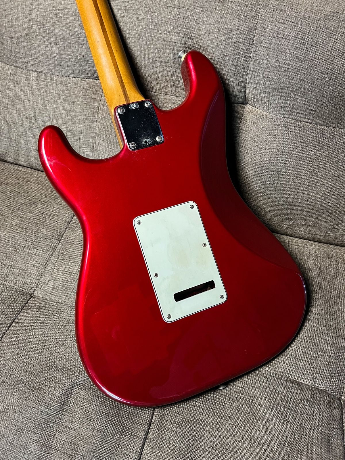 Fender stratocaster richie sambora crimson red metallic