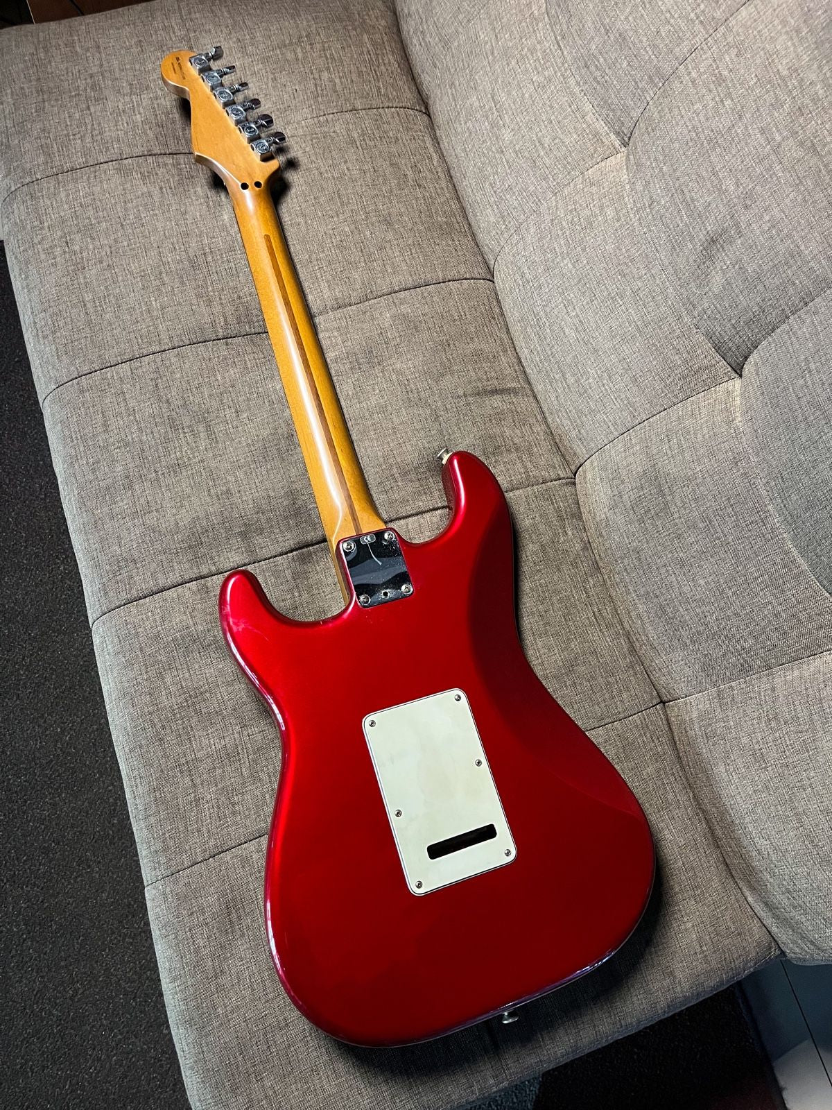 Fender stratocaster richie sambora crimson red metallic