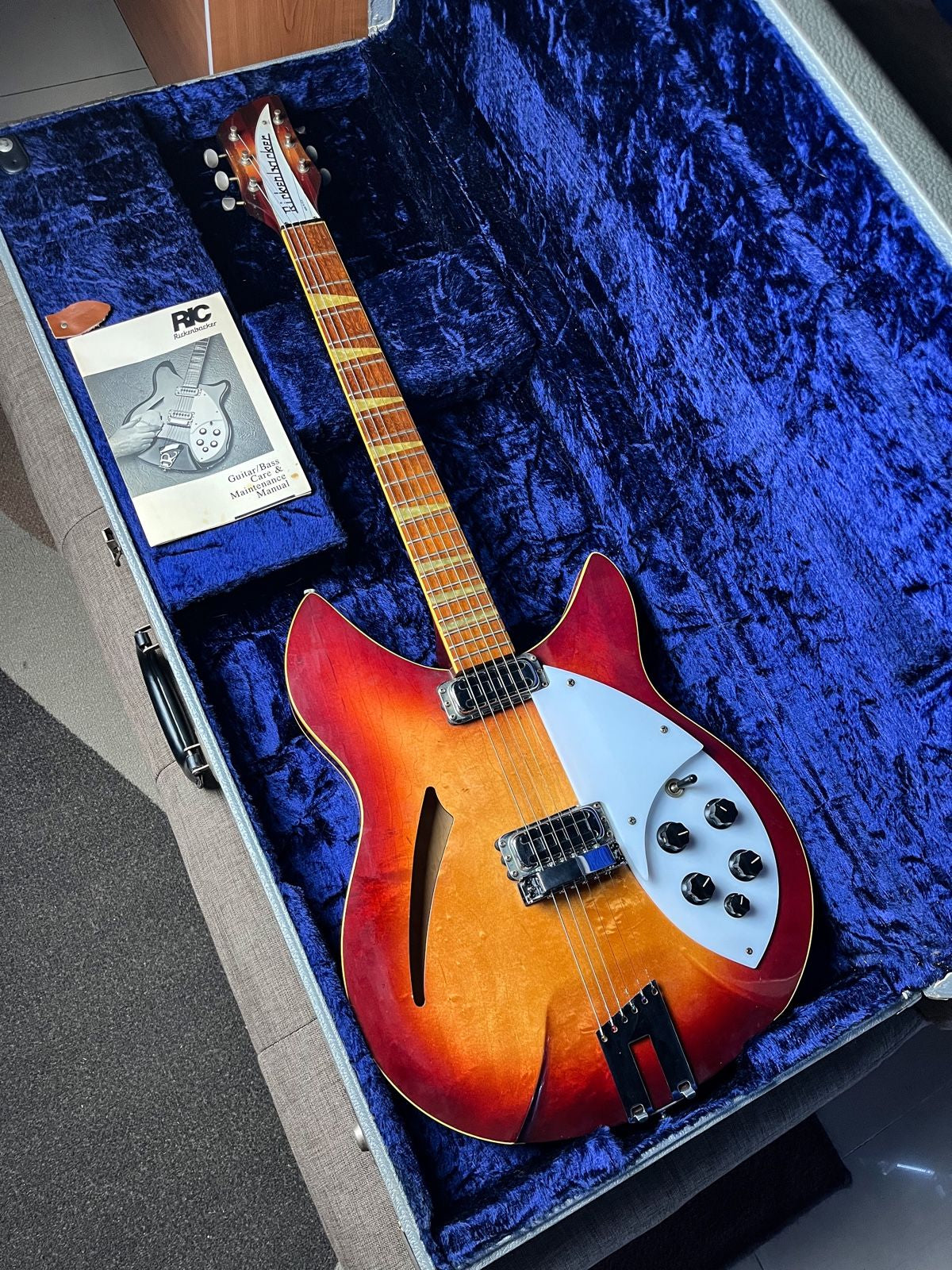 Rickenbacker 360V64 90's