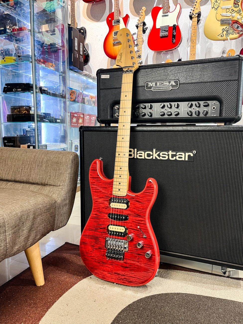 Fender Stratocaster Michiya Haruhata Trans Pink