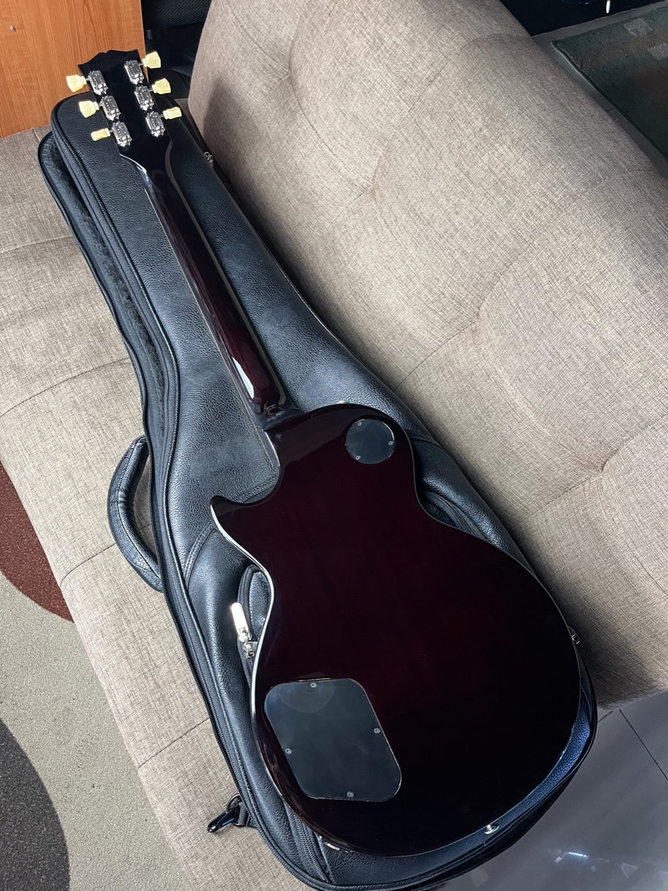 Gibson Lespaul Studio 2025