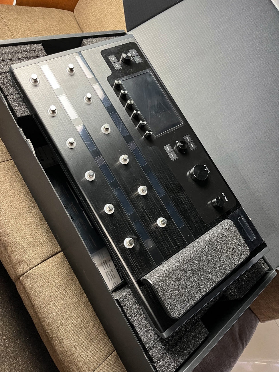 Line 6 Helix Floor