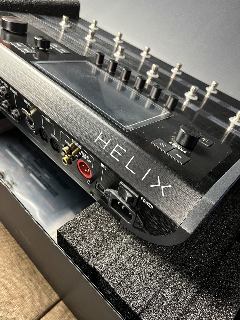 Line 6 Helix Floor