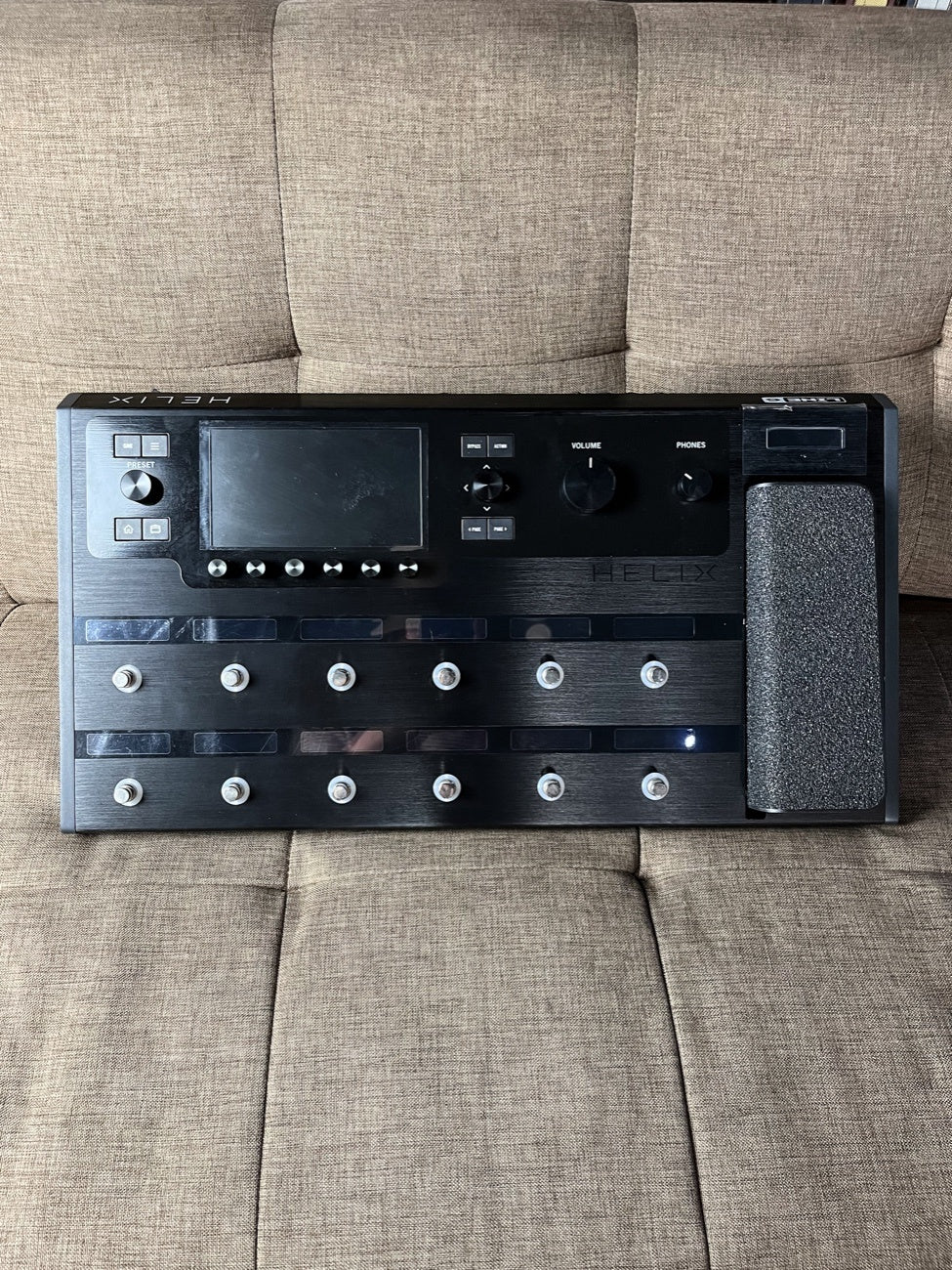 Line 6 Helix Floor