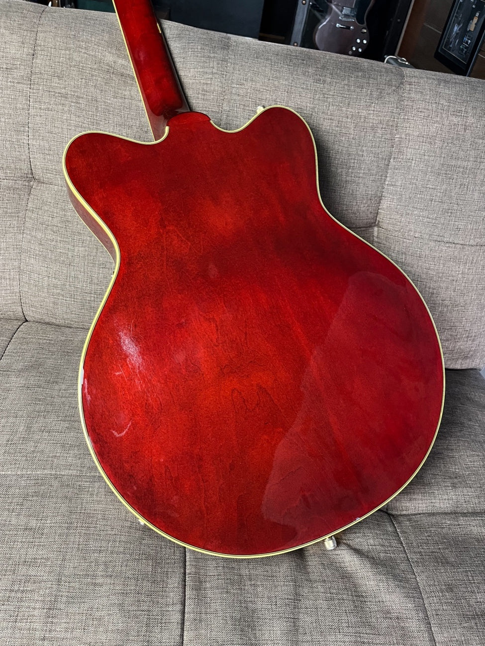 Gretsch g5422tg walnut stain