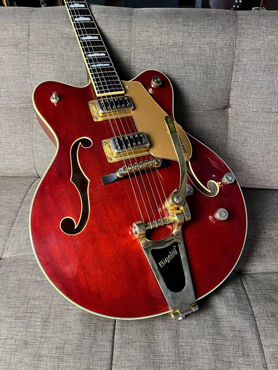 Gretsch g5422tg walnut stain