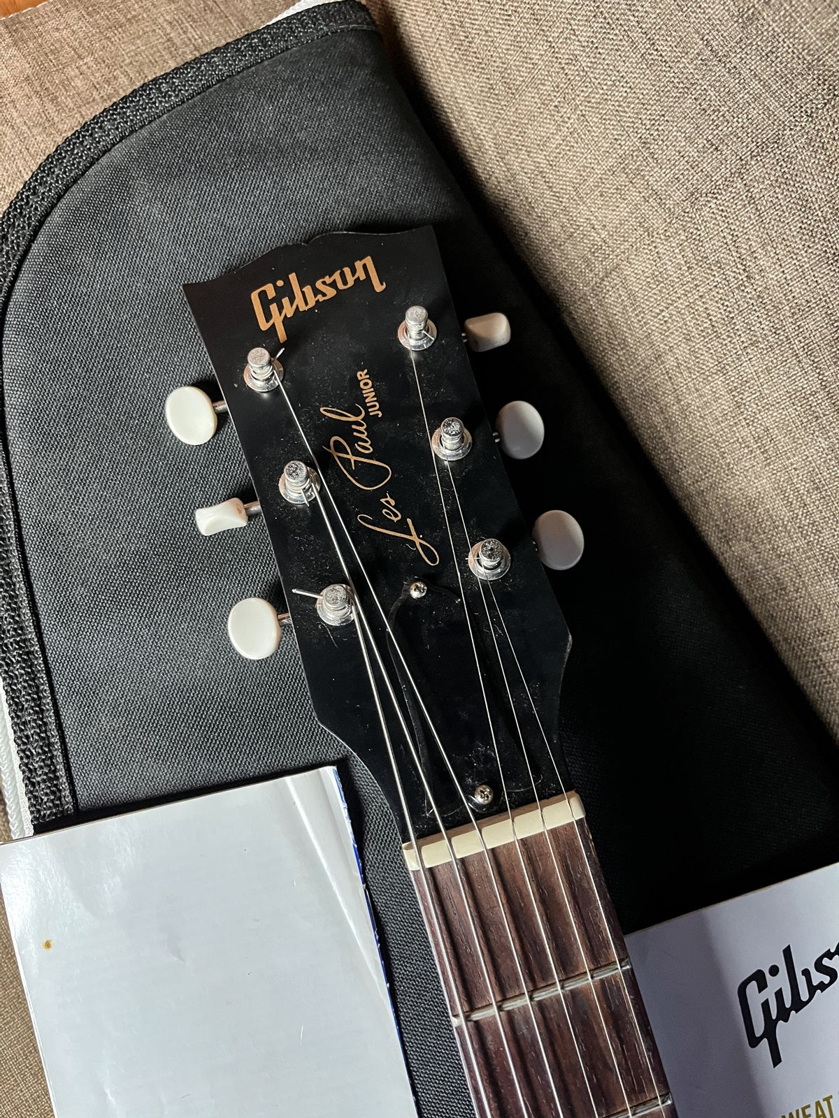 Gibson lespaul junior tribute