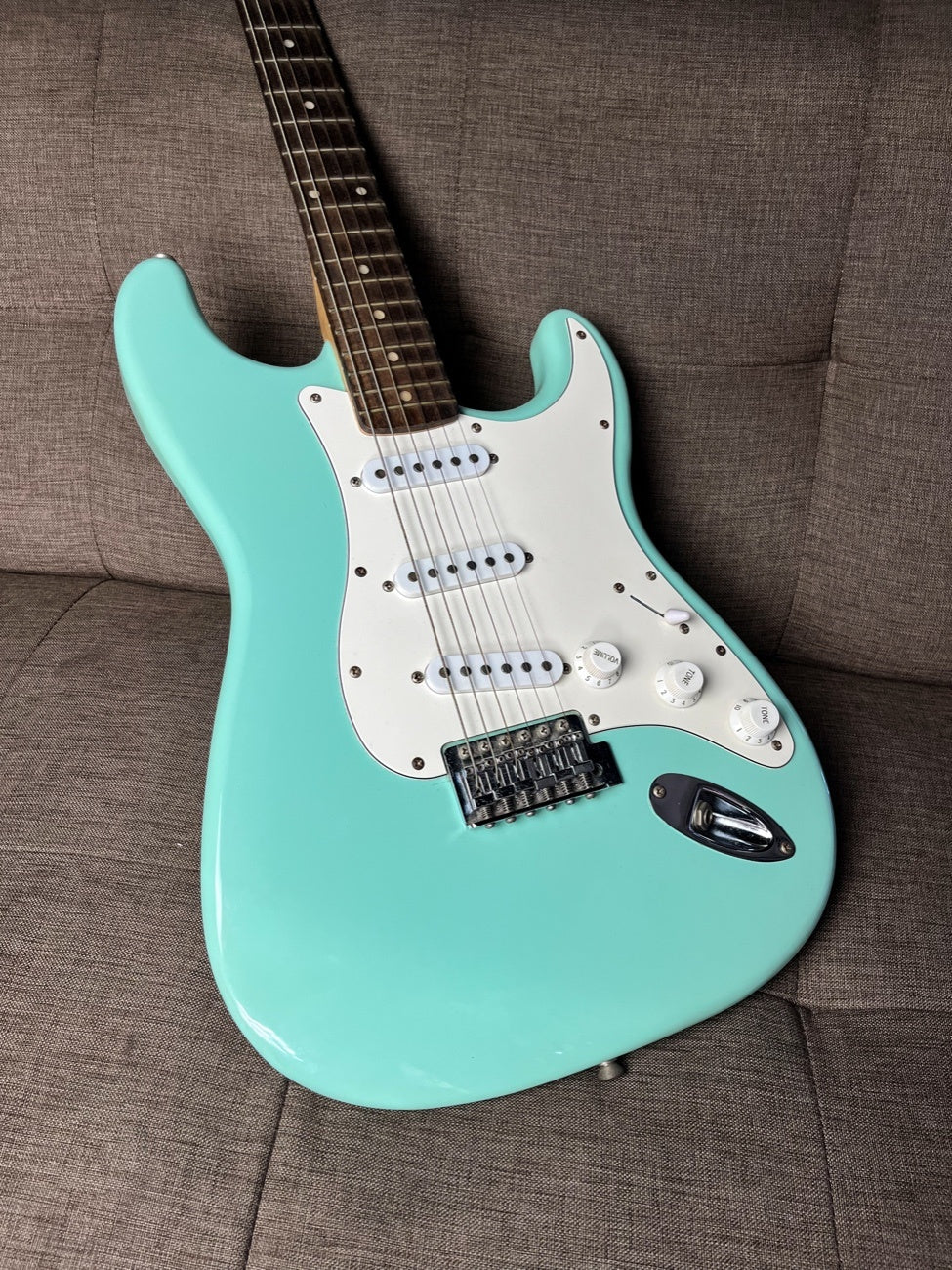 Squier stratocaster affinity surf green