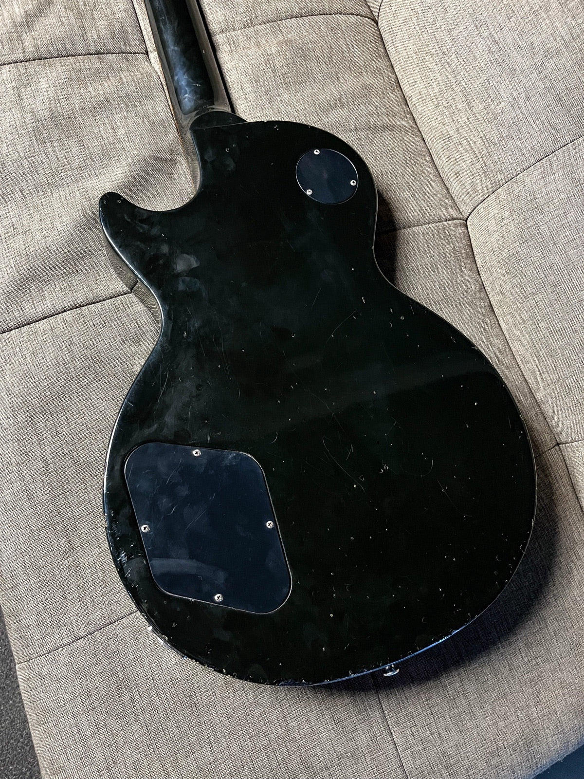 Gibson lespaul studio ebony 2013