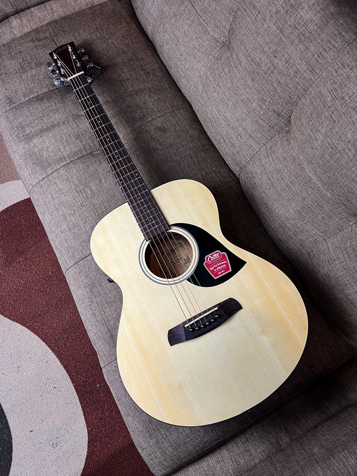 Gitar Akustik Elektrik Cetta CC23E N