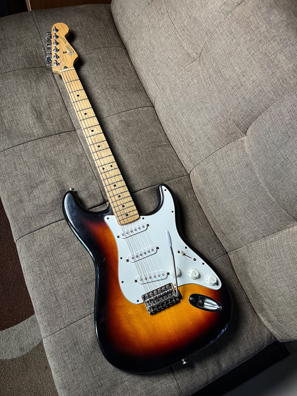 FENDER STRATOCASTER STANDARD MEXICO