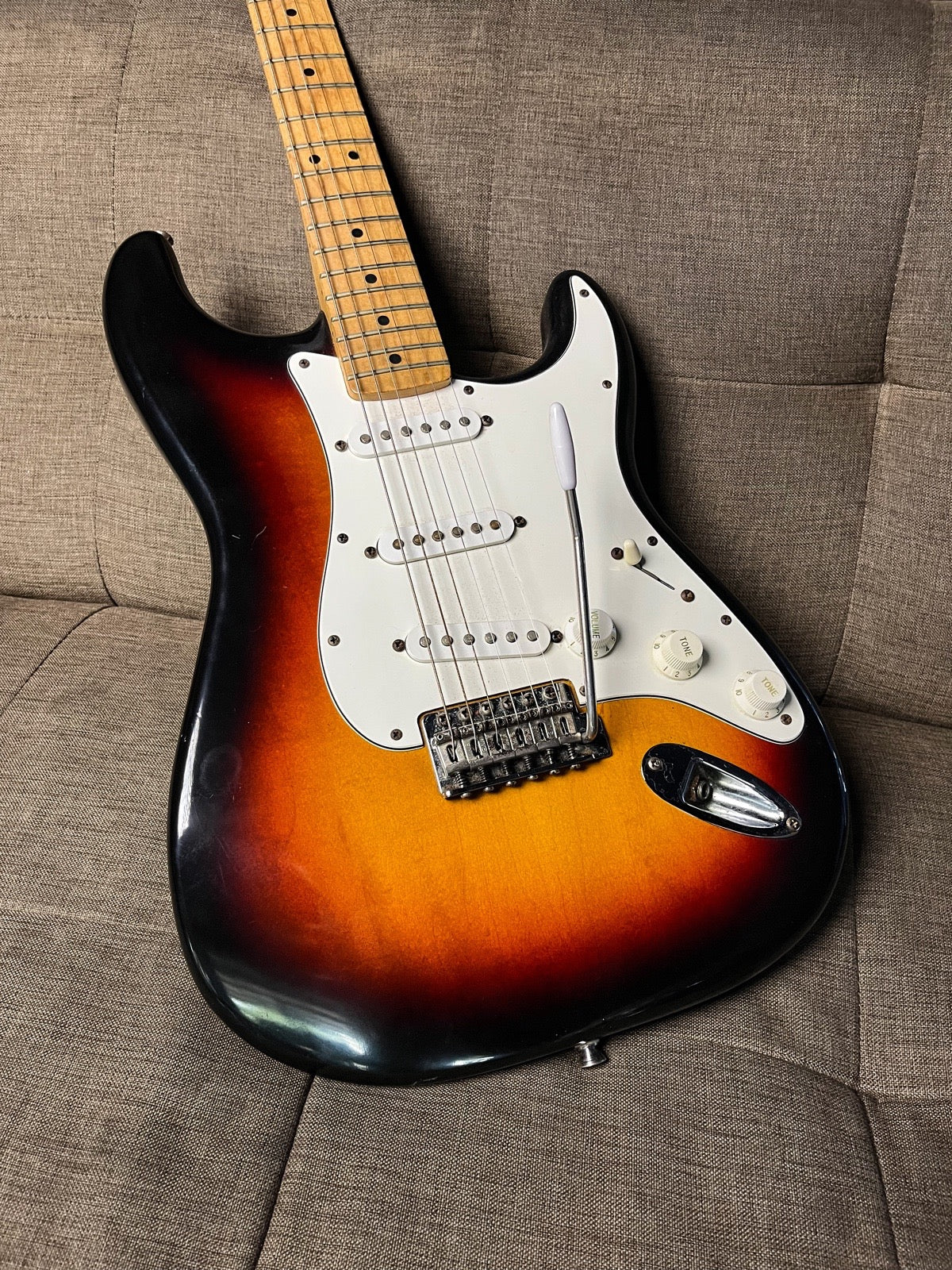 FENDER STRATOCASTER STANDARD MEXICO