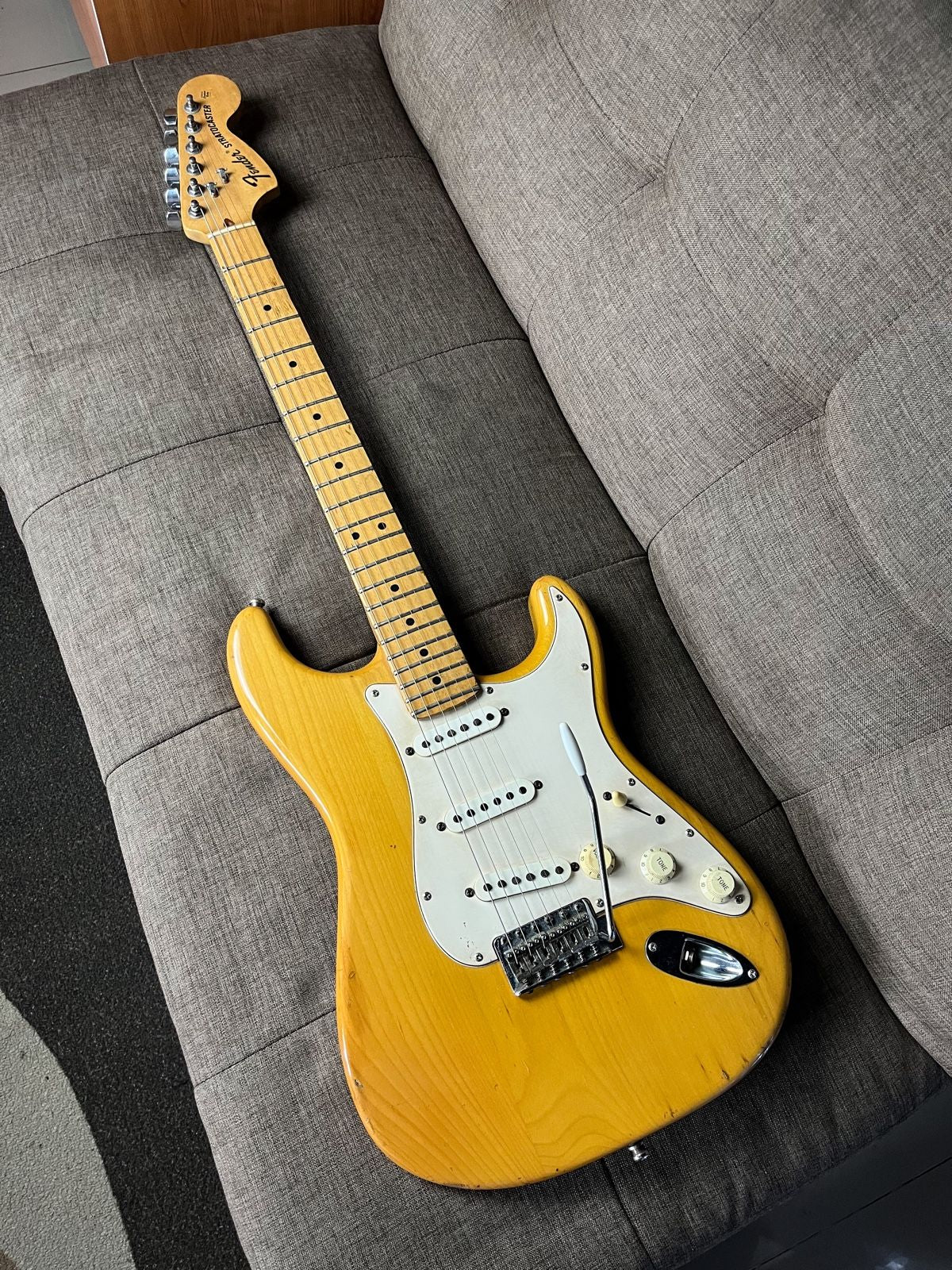 Fender stratocaster american highway one