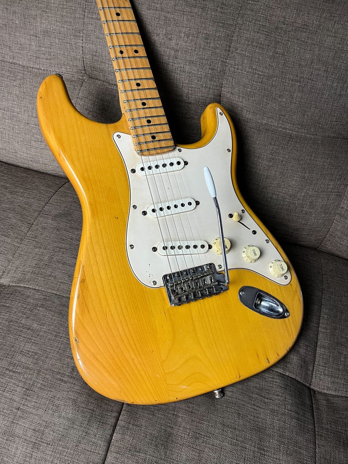 Fender stratocaster american highway one