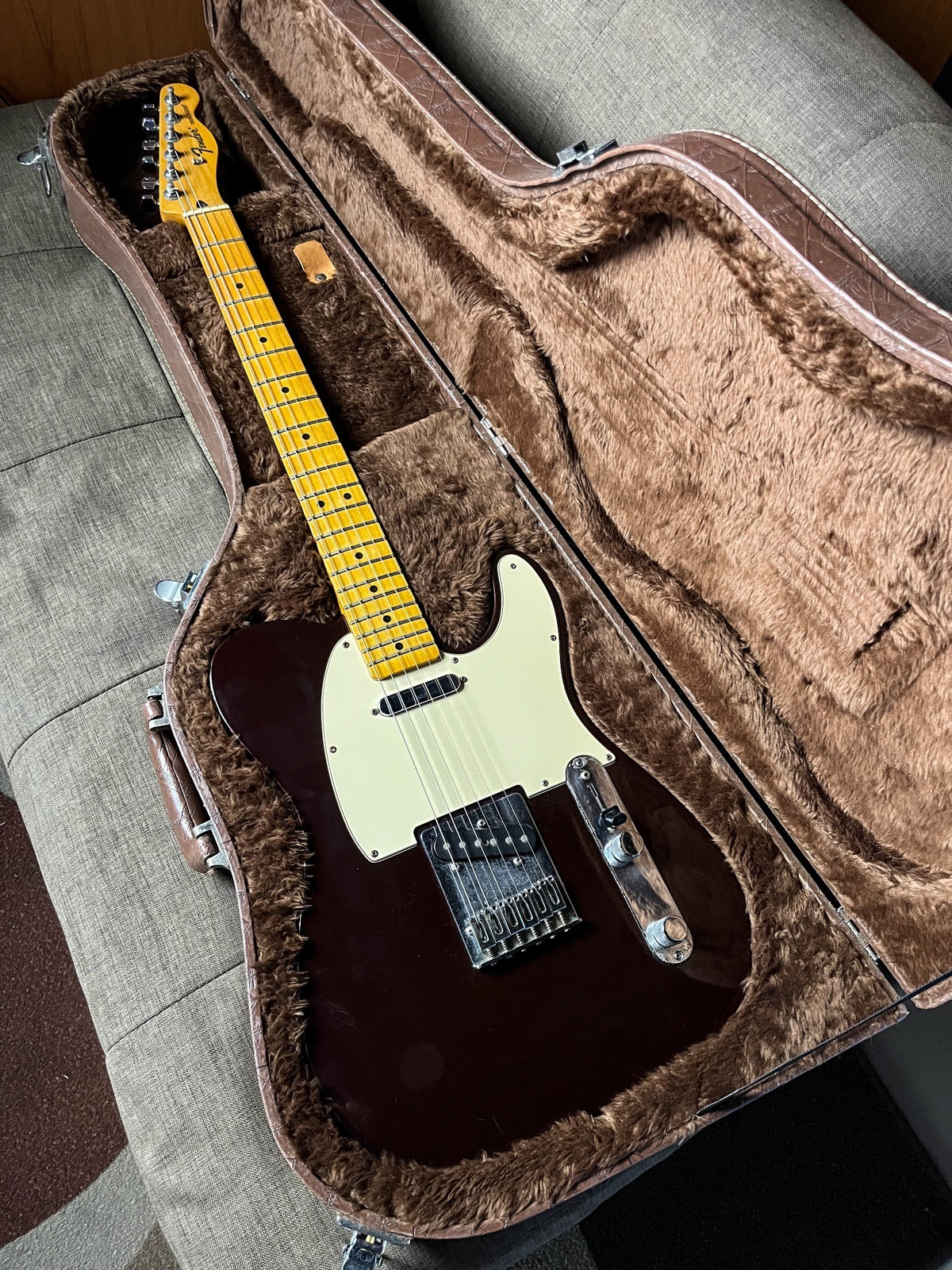 fender telecaster standard mexico red wine