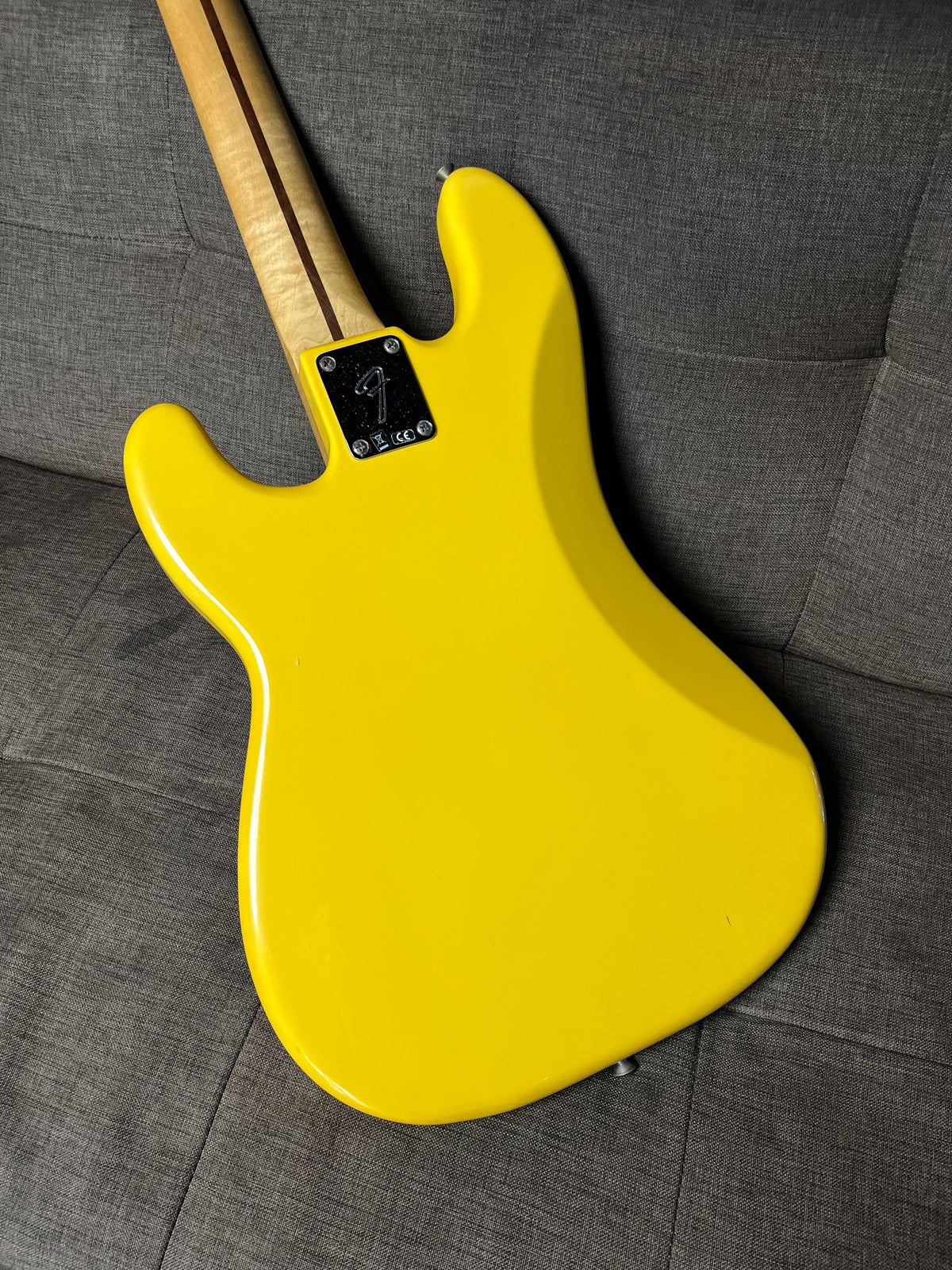 Fender precision player series