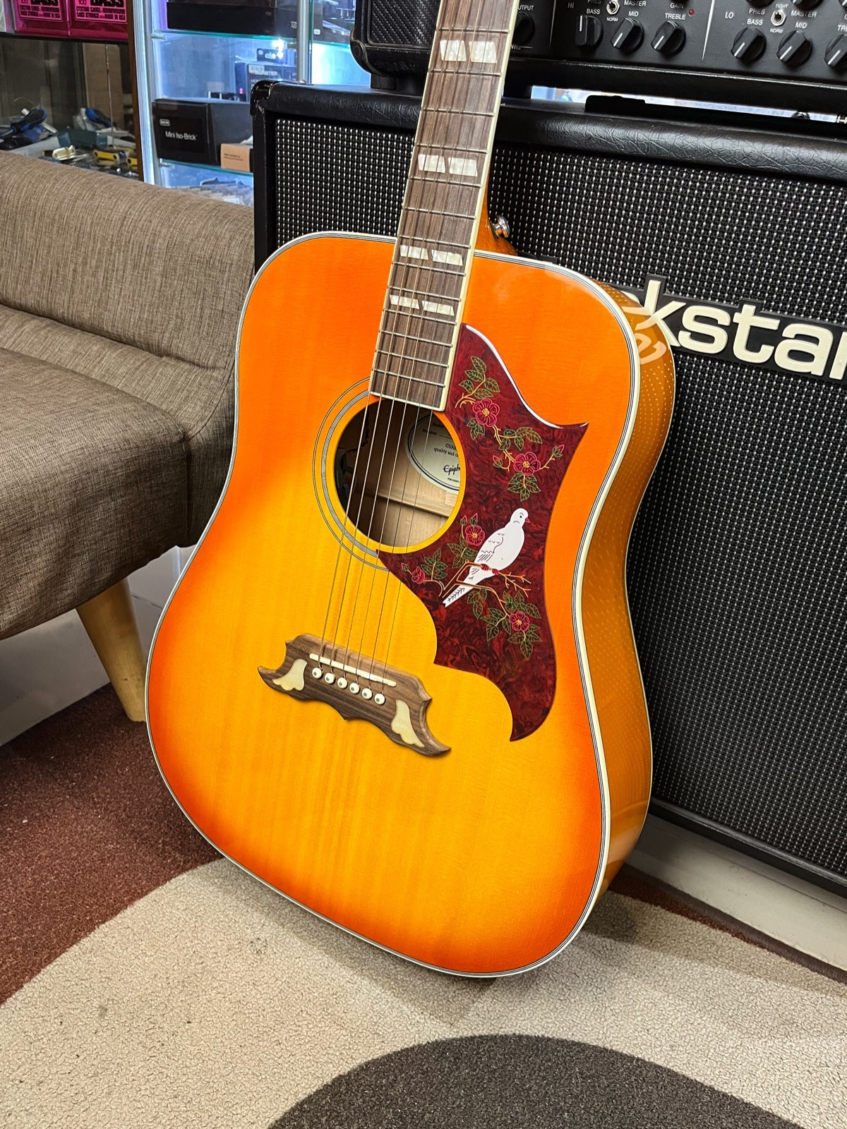 Epiphone Dove Studio