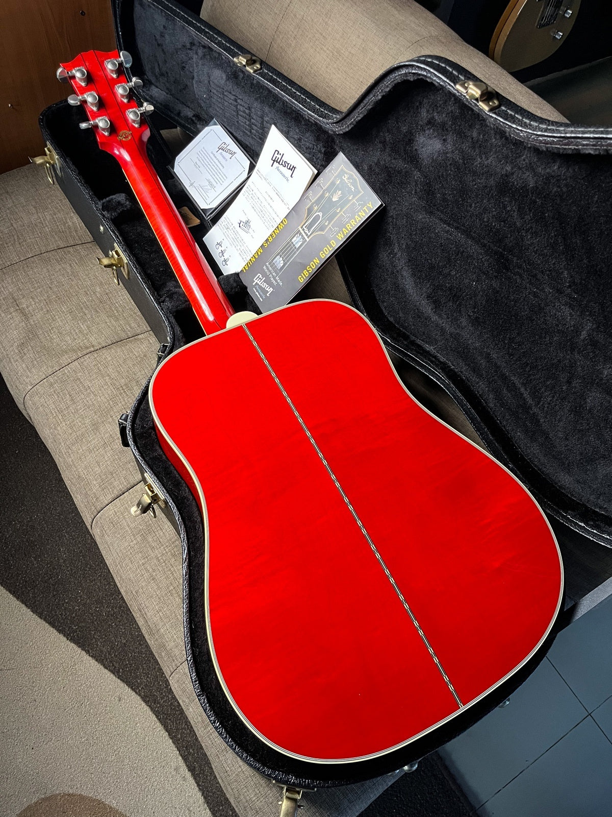 Gibson Dove Customshop VOS