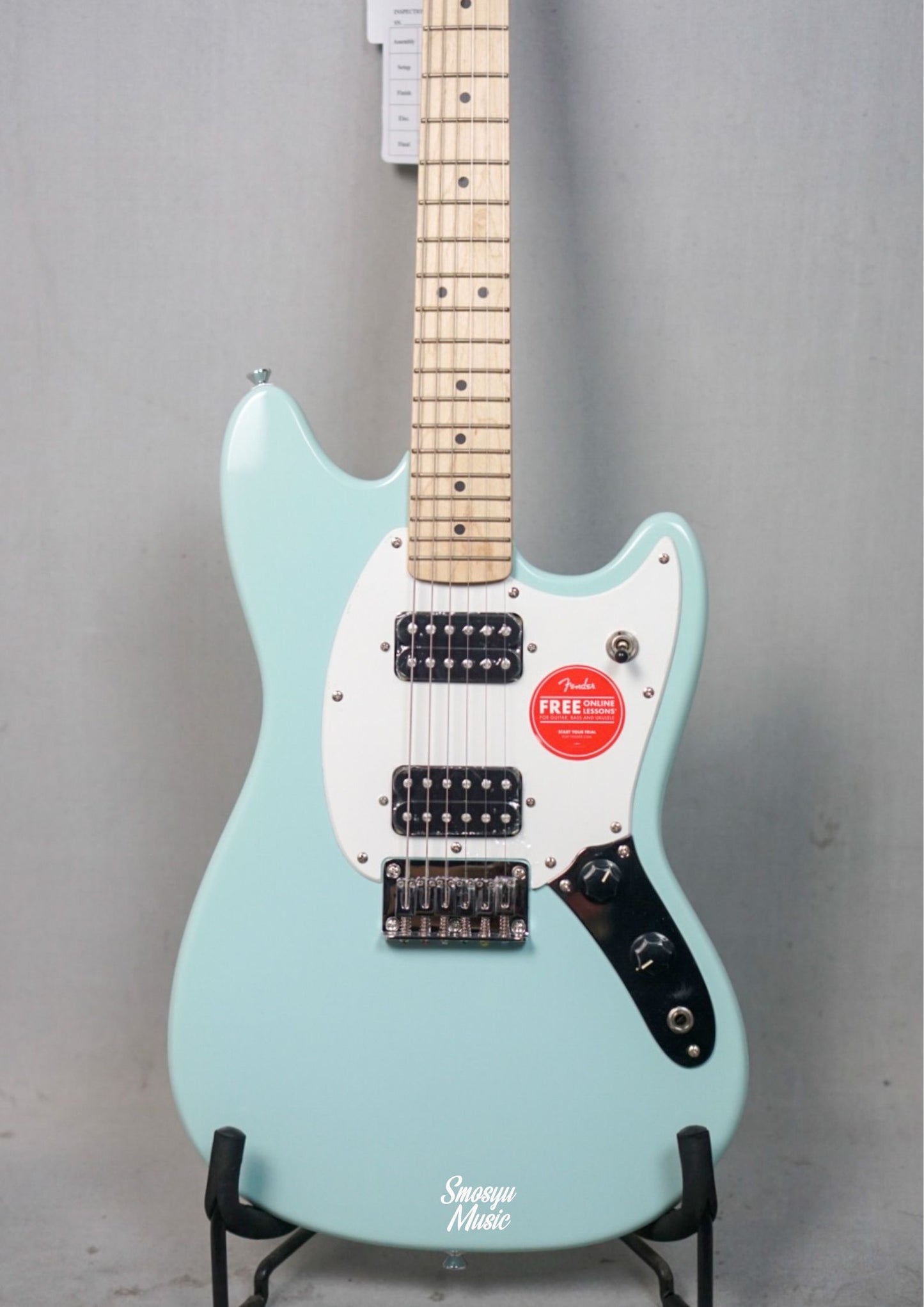 Squier Sonic Mustang HH White Pickguard Maple FB Sonic Blue