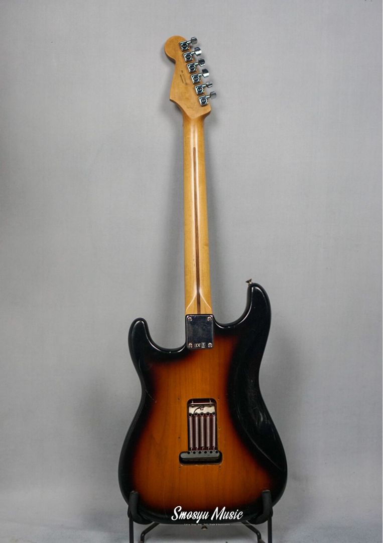 Fender Stratocaster Standard Sunburst