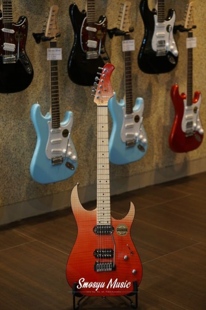 BACCHUS GLOBAL GRACE FT /FM RED GRD