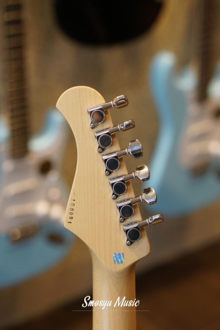 BACCHUS GLOBAL GRACE FT /FM RED GRD