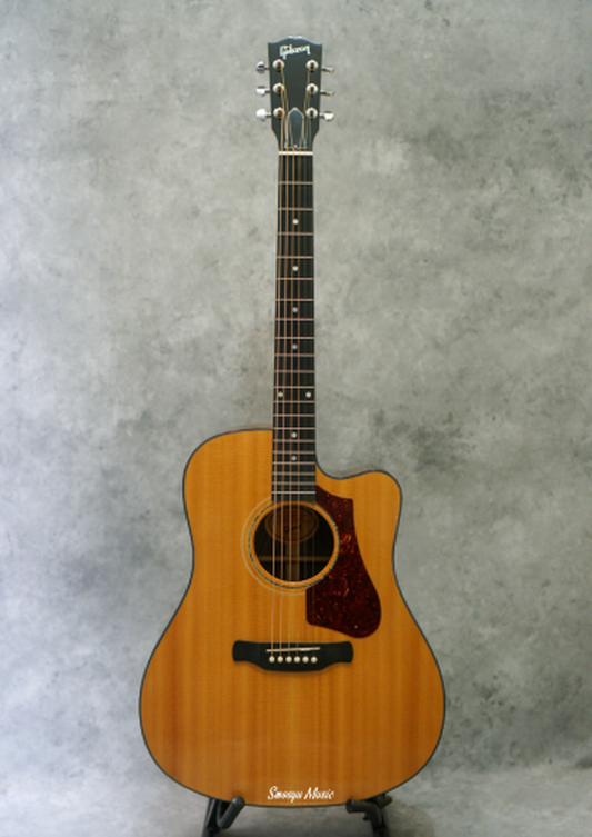 Gibson High Performance 635