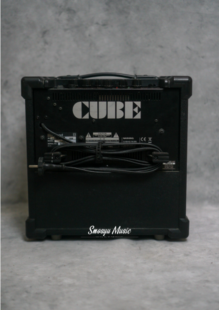 Ampli Roland Cube 15XL