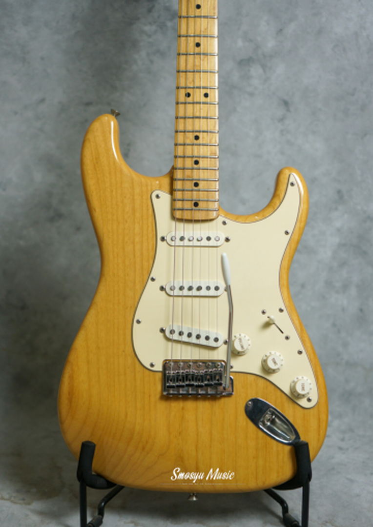 Fender Stratocaster ST 71 Japan