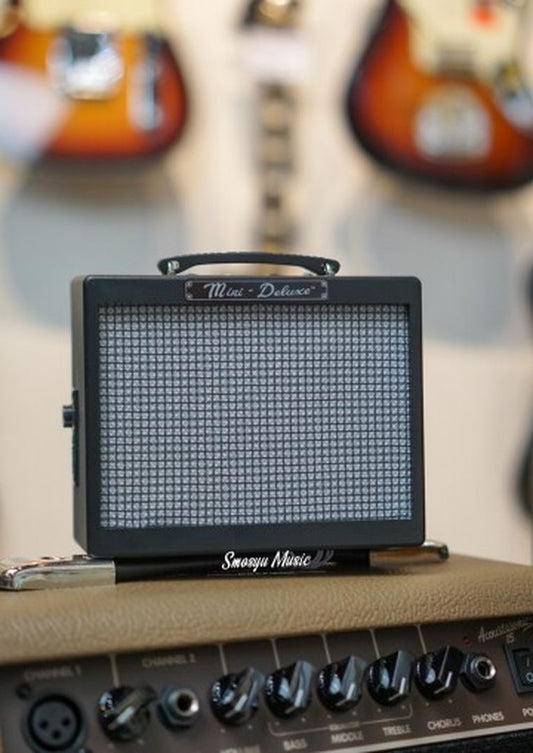 Fender Mini Deluxe Guitar Amplifier Black