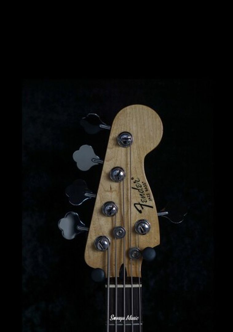 Fender Jazz Bass Standard 5 String