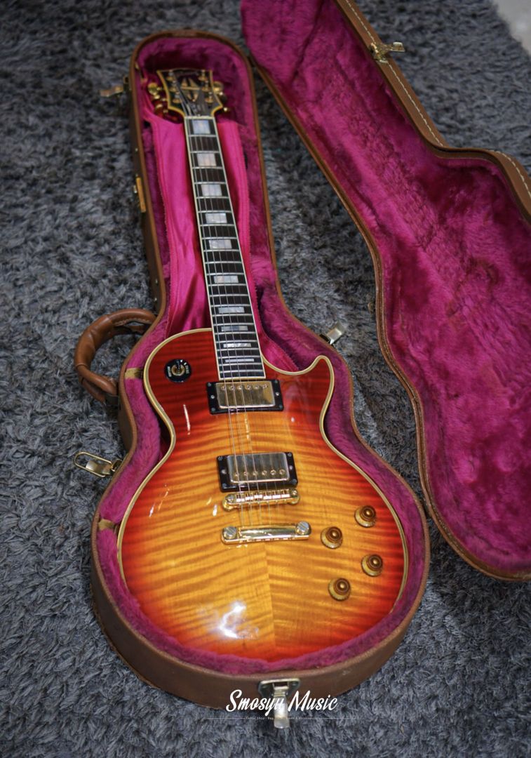 Gibson Lespaul Custom Figured Top Heritage Cherry Burst