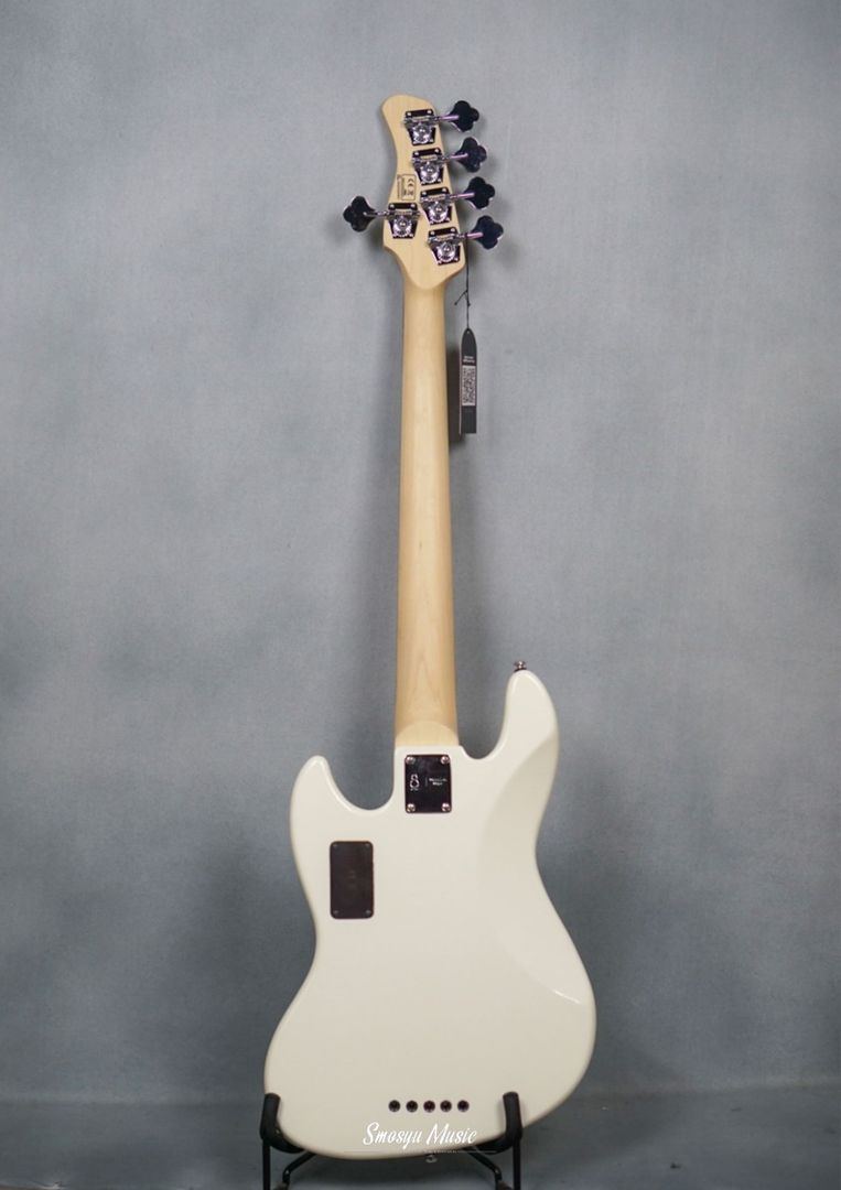 Sire Marcus Miller V3 5 String Antique White