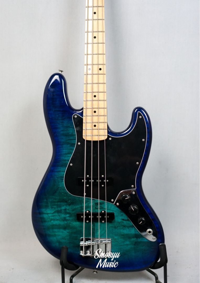 Fender Limited Edition Player Jazz Bass Plus Top In Blue Burst