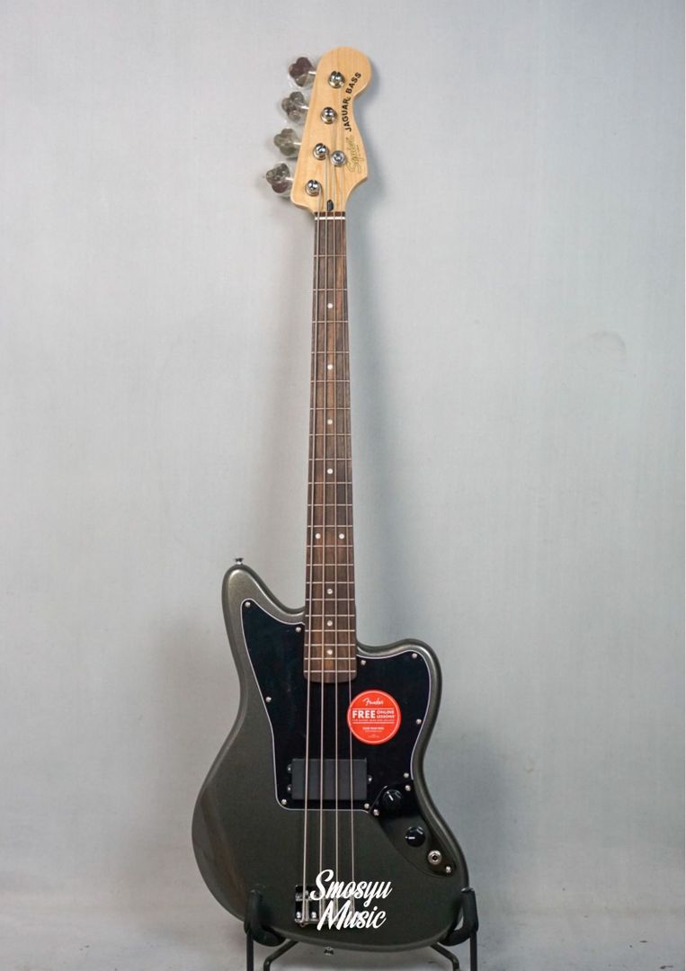 Squier Affinity Series Jaguar Bass Laurel FB Charcoal Frost Metallic