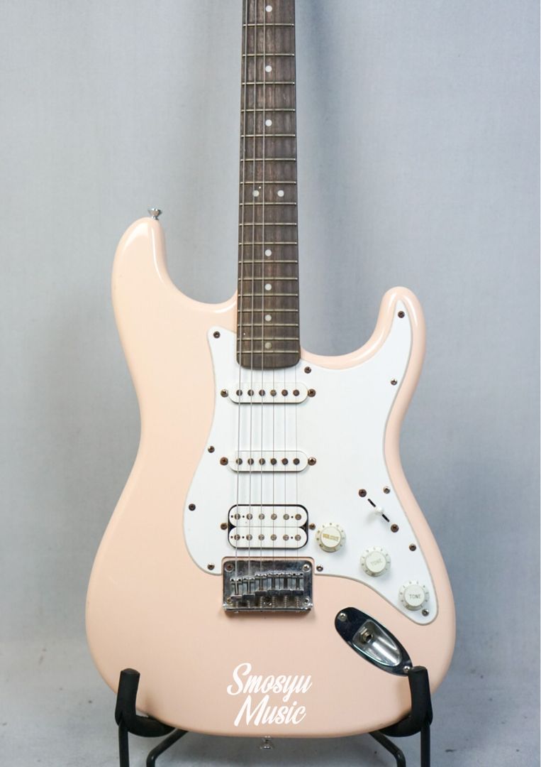 Squier Stratocaster Bullet Shell Pink