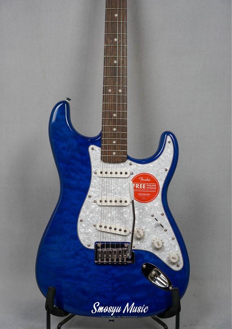 Squier FSR Affinity Series Stratocaster QMT Laurel FB Sapphire Blue Transpa