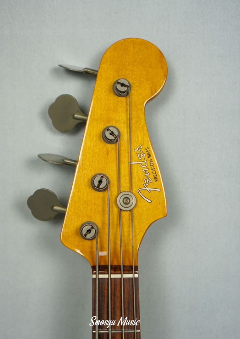 Fender Precision Bass Reissue 62 Japan