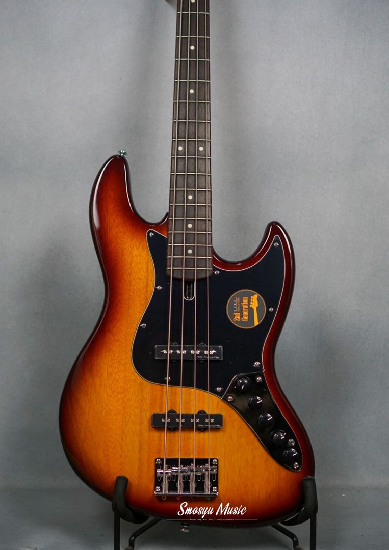 Sire Marcus Miller V3 4 String TS Sunburst