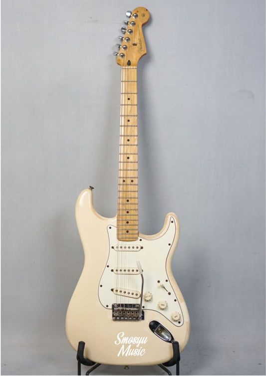 Fender Stratocaster Player Series White