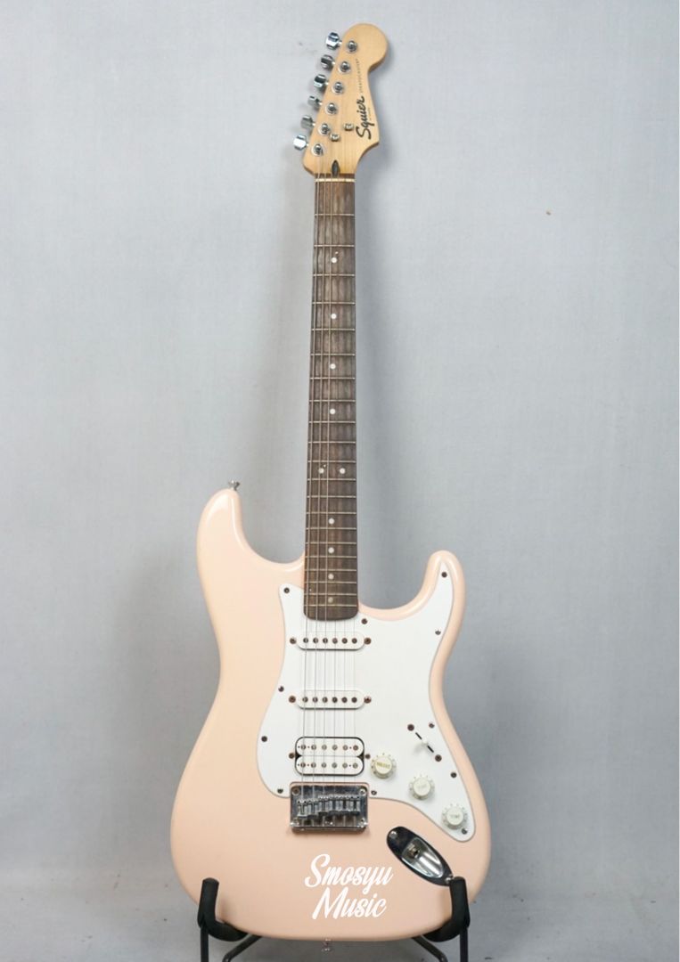 Squier Stratocaster Bullet Shell Pink