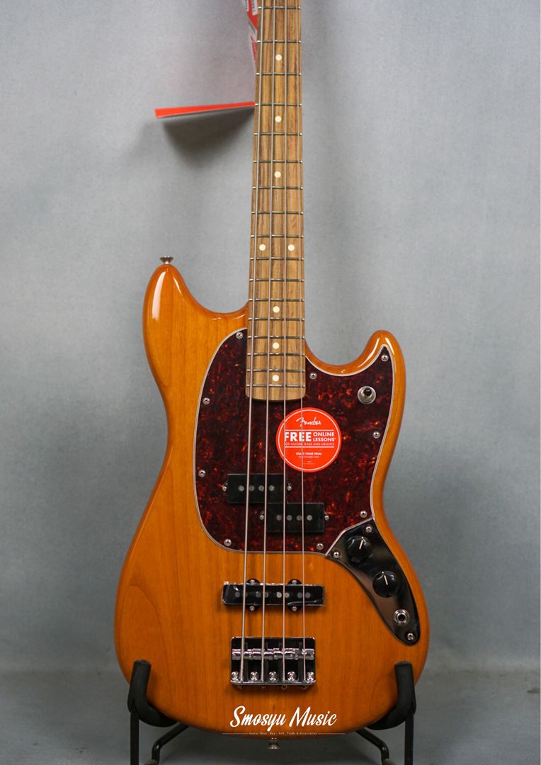 Fender Player Mustang PJ Bass Pau Ferro FB Aged Natural