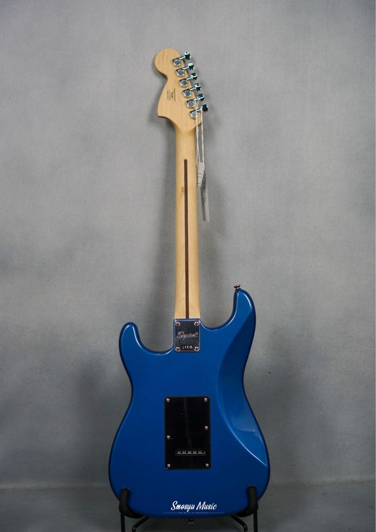 Squier Affinity Series Stratocaster Maple FB Lake Placid Blue