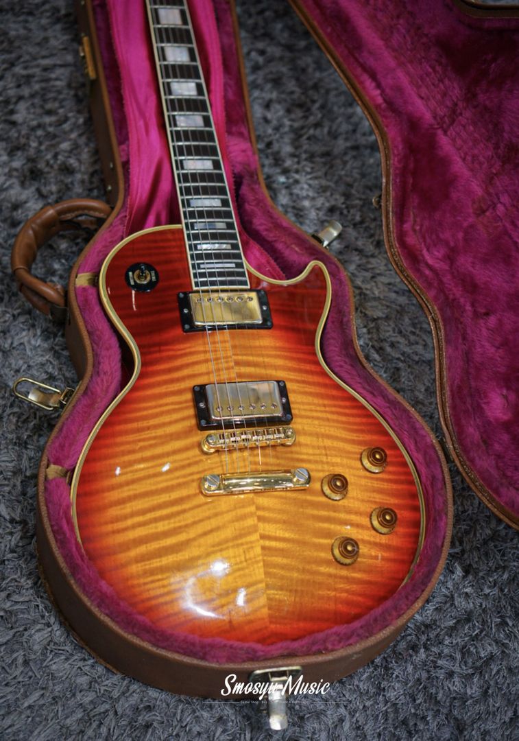 Gibson Lespaul Custom Figured Top Heritage Cherry Burst