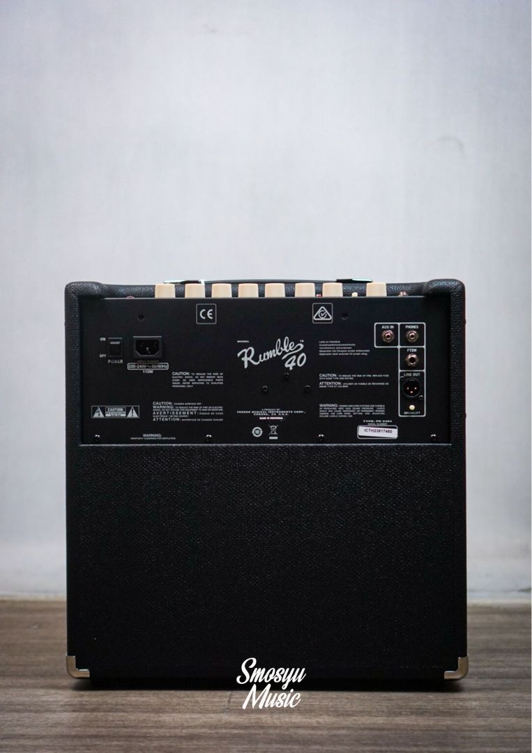 Fender Rumble 40 V3 Bass Combo