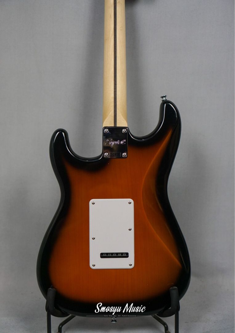 Squier Bullet Tremolo Stratocaster Laurel FB Brown Sunburst