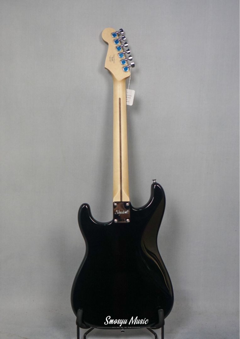 Squier Bullet Stratocaster Hardtail Laurel FB Black