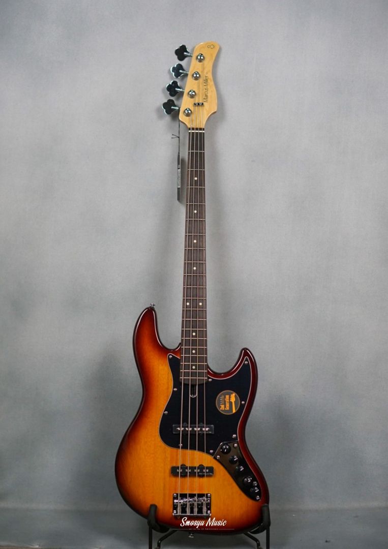 Sire Marcus Miller V3 4 String TS Sunburst